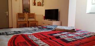 Гостевой дом Atia Residence Сибиу Дом-фургон-5
