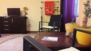 Гостевой дом Atia Residence Сибиу Стандартный двухместный номер с 1 кроватью и общей ванной комнатой-54